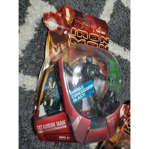 Marvel Iron Man - Titanium Man (Double Concussion Blast!) - New in Package 2008 - Picture 2 of 6